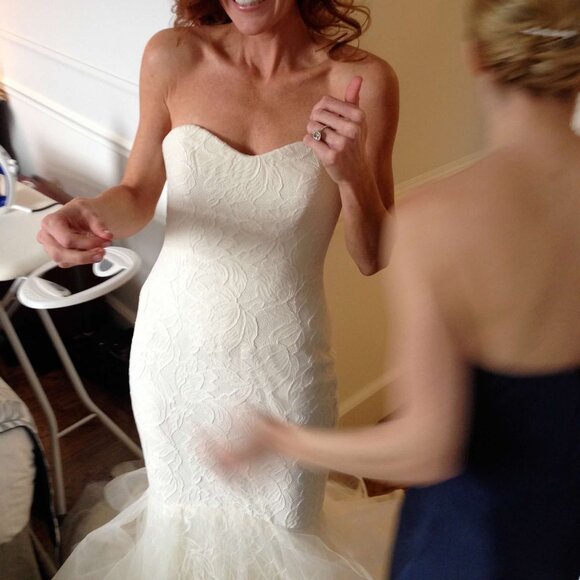 Vera Wang Lillian Wedding DRESS sIZE 0 - Picture 1 of 6